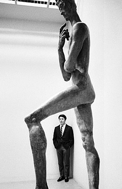 Dustin Hoffman at MoMA, 1968 Photographed by Robert Goldberg