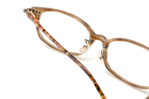 金子眼鏡 | KANEKO OPTICAL - アセテートの繊細な色合い 金子眼鏡 ｢KA-11｣「KA-12｣