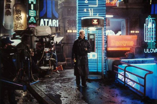 humanoidhistory:Rutger Hauer and Ridley Scott (left) on the set of Blade Runner (1982)