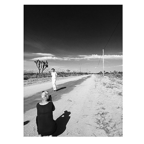 #bts with #beauty @misscarolinab with @lisastrannesten @luvlesley @emilienystrom #editorial #mojave 