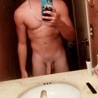 snapboysbaited:  DM if you would like me to bait someone for you((: