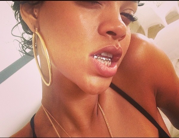 crystalsiasella:  www.crystalsiasella.tumblr.com 