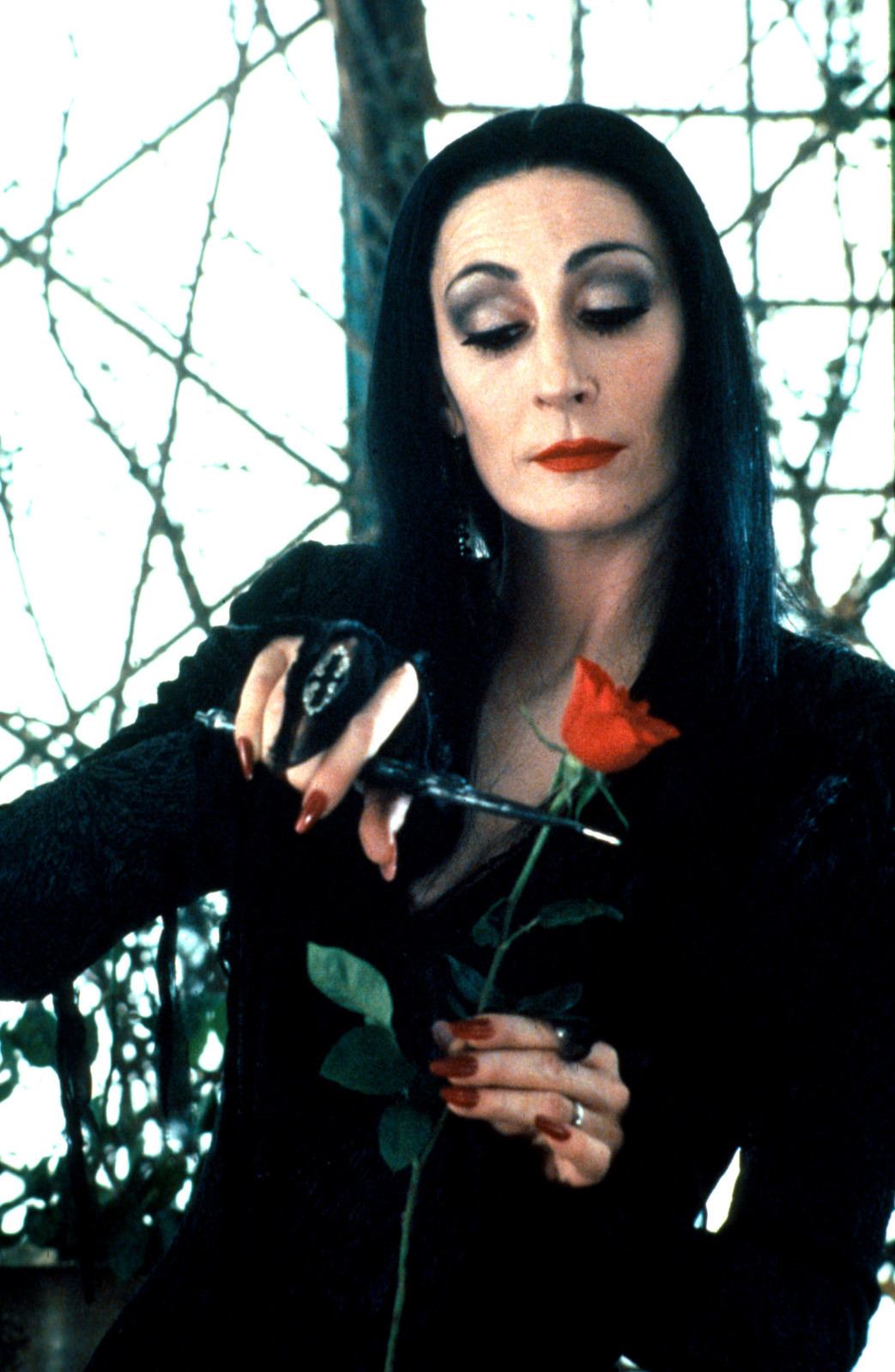 angrywocunited:  The Addams’ Family racebend:  Gina Torres as Morticia Addams Willow