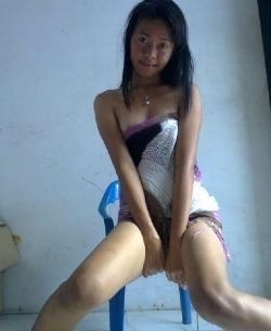 Sex rrsted:  Indonesian girl with a tight body pictures