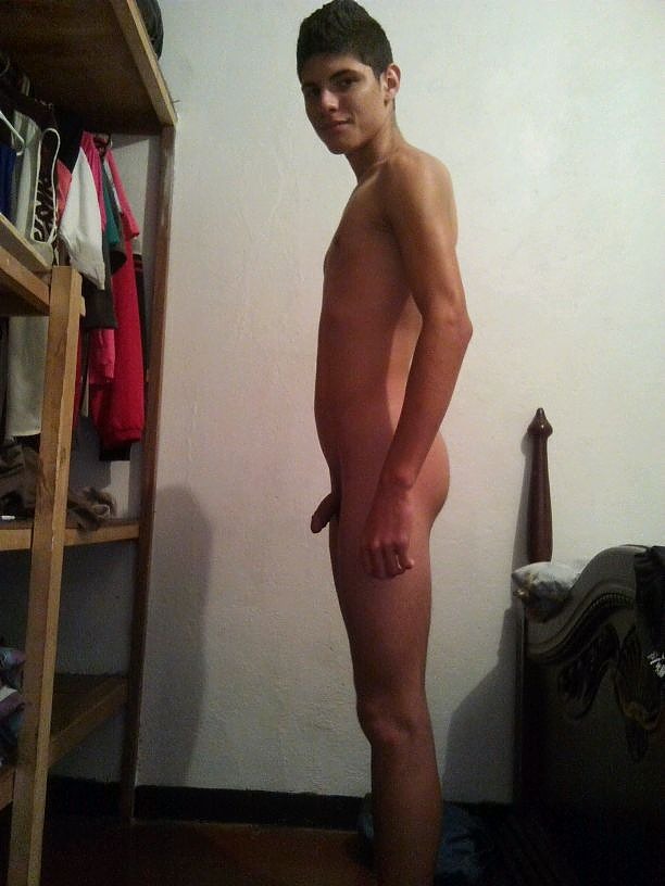penesricosii:  Un fan nos envio estas fotos a nuestro correo pns_13@hotmail.com 