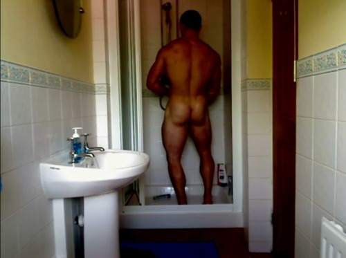 cedrushr:  Gorgeous Adam Charlton Nude   gorgeous body I like
