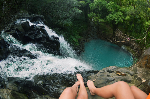 emesre:maui waterfalls with bokovoy