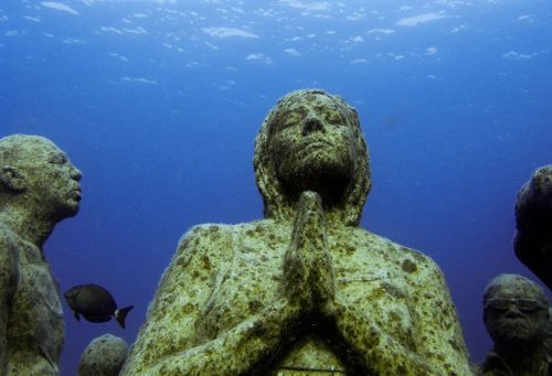 Jason de Caires Taylor, The Silent Evolution, Isla Mujeres, Mexico. There’s a great video of t