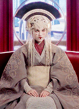 lady-arryn:  star wars: the phantom menace + costumes 