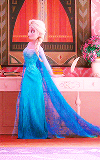 moanadaily:  Disney Ladies Outfits↳ Elsa