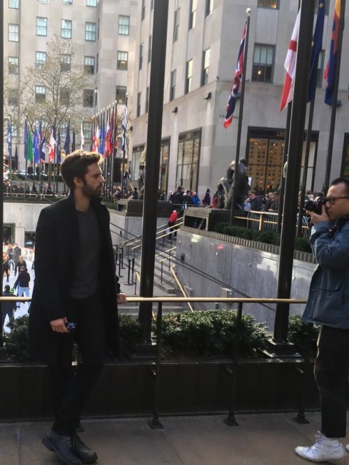 fysebastianstan:StuartEmmrichNY All in a day’s work: Hanging out at the Rock Center skati