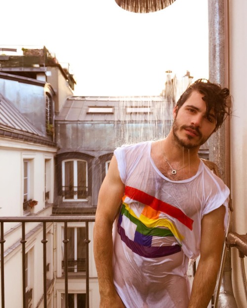 christos:  Matthieu Charneau by @iamconstantin  