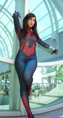 cosplayandgeekstuff:    November Cosplay  (USA) as Spider-Girl.Photos by:  Eurobeat Kasumi Photography   