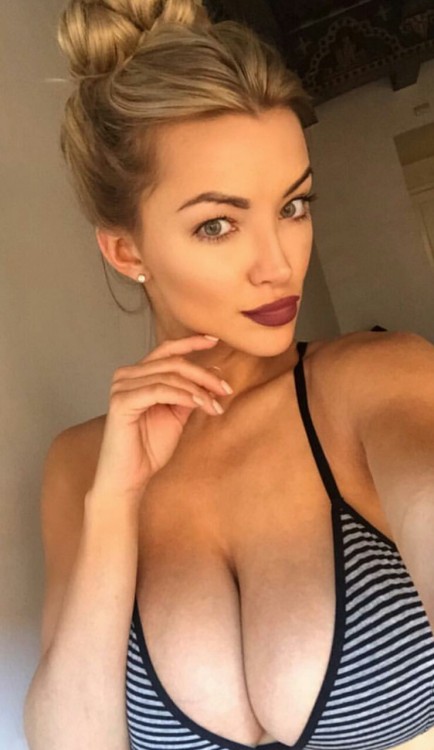 seshidoli: Lindsey Pelas