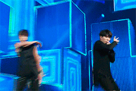 sorsik:    INFINITE ruining my bias list, 18 / ∞  Woohyun x Bad stages 