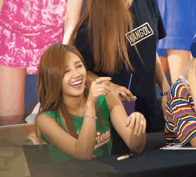 eunjihoney: Playful cutie ~