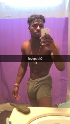 ilovepapiq:Early mornings with Papi Q