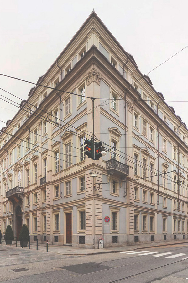 europeanvanity:  The number 6 By building 