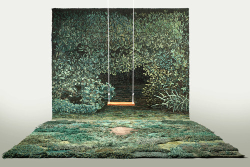 Alexandra Kehayoglou:Crafts Lush Grassy Carpets Inspired by the Pasturelands of Argentina