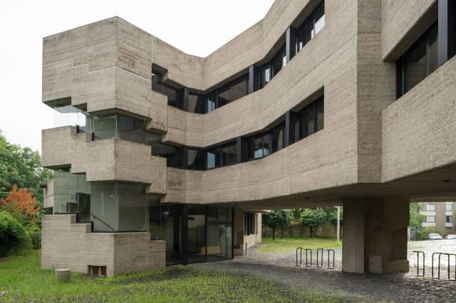 Town Hall (1962-67) in Bensberg, Germany, by Gottfried Böhm. Photo by Xavier de Jauréguiberry.