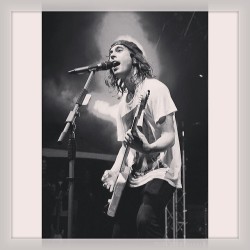 hellopiercetheveilfans:  @piercethevic: “//