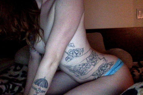 alwayys-hornyy:  sexy anonymous submission
