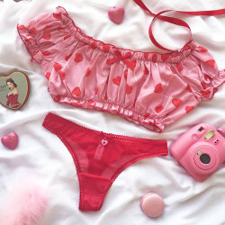 coquettefashion:Heart Lollipop Off Shoulder Top &amp; Panties