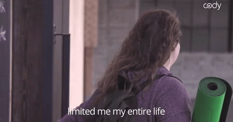 this-is-life-actually:  Watch: A plus-sized yoga teacher is shattering fit body stereotypes 