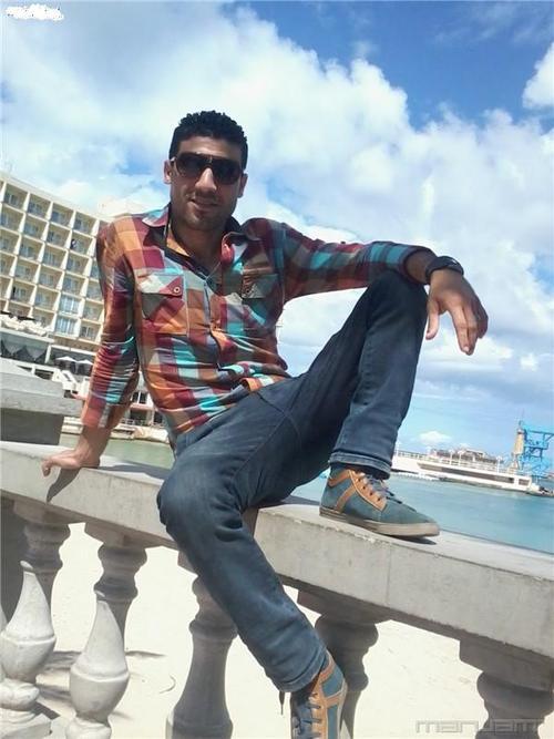 hugoaf:  emo13579:  moroccandick:  Mazen 31yo  Lovely  OVER 28.000 FOLLOWERS (Obrigado, Thank You, Gracias, Merci, Grazie, Danke, Спасибо, Arigato, Xie xie, Dhanyawaad) **** follow me at htpp:// hugoaf.tumblr.com **** 