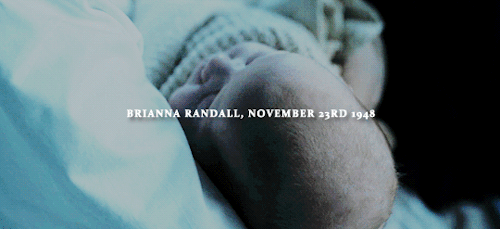 jamesandclairefraser: Jamie’s babies. NONE OF THEM BEAR HIS NAME JUST LEAVE ME ALONE WHILE I SOB FOR