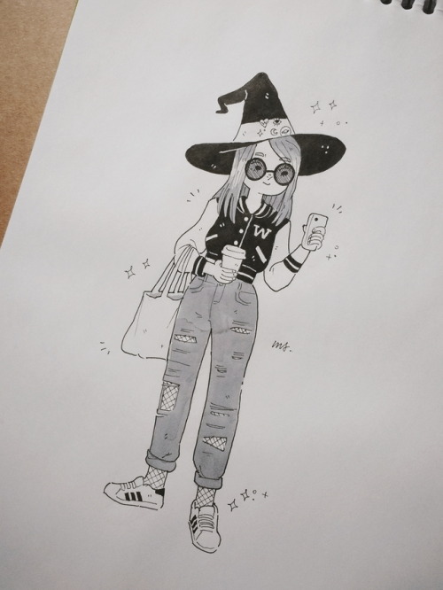 2. Urban Witch ☕✨I messed up the eco bag straps, ignore this pls :&rsquo;)