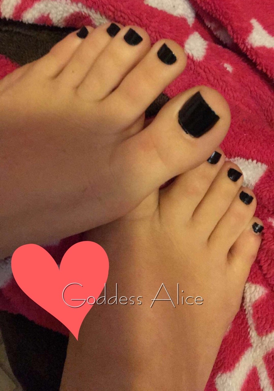 Foot Goddess Alice