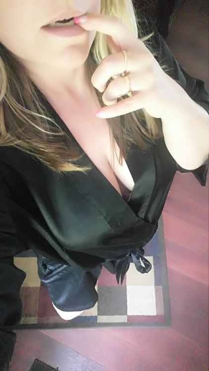wifewantsbd:  I thought of y'all today. Lovely perverted, naughty and wickedly beautiful thoughts. Have a great Tuesday💋