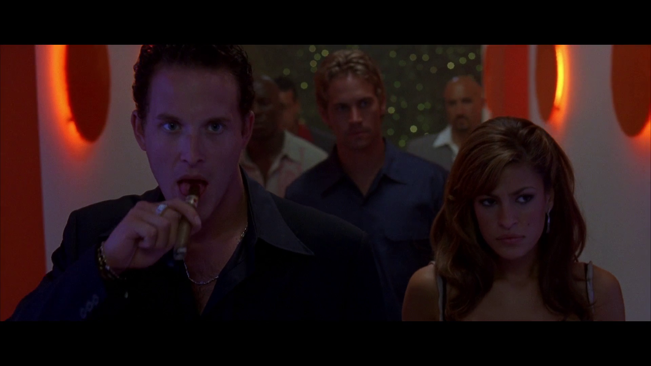 Celebrity Smoking Cigar Cole Hauser in 2 Fast 2 Furious (2003)