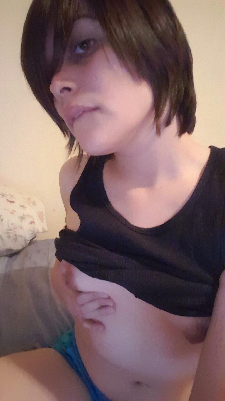 gloomy-sheep:  Let’s get physical yall! ;3 Here’s a photoset i took awhile ago