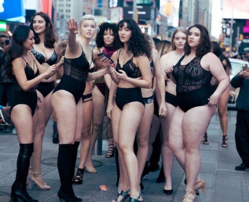 wetheurban:Models of All Sizes Stage Time Square Takeover to Challenge Victoria Secret’s Beaut