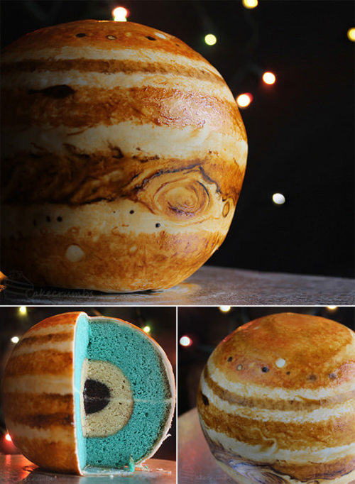 foodiebliss:Spherical Concentric Layer Cake Tutorial Source: Cake CrumbsWhere food lovers unite. H