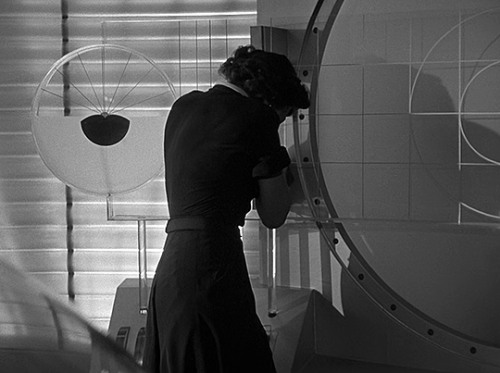 marypickfords:The Day the Earth Stood Still (Robert Wise, 1951)