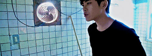 When Will My Reflection Show Who I Am Inside: Myungsoo