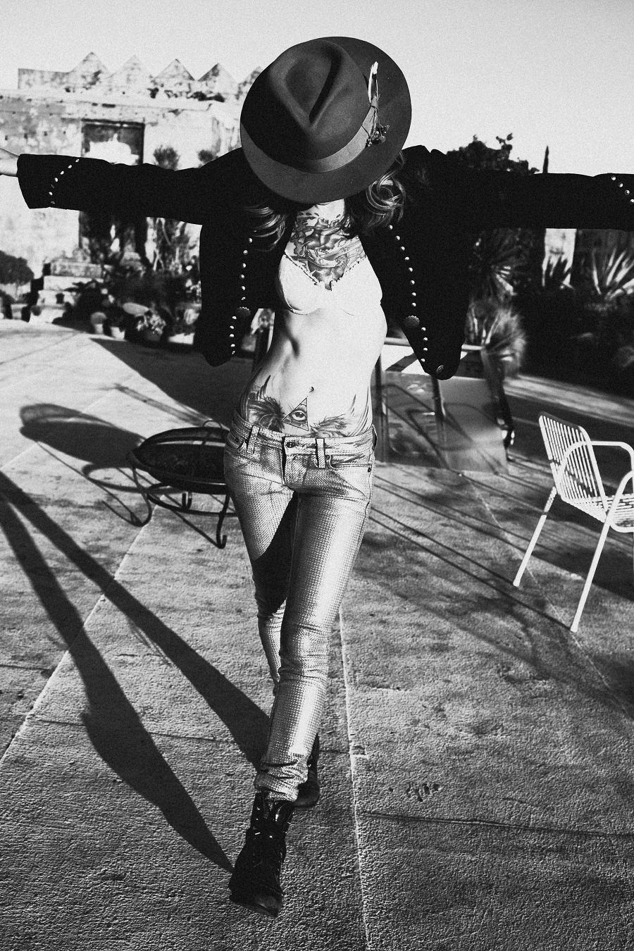 ninjashyme:  Theresa Manchester by Lucas Passmore 