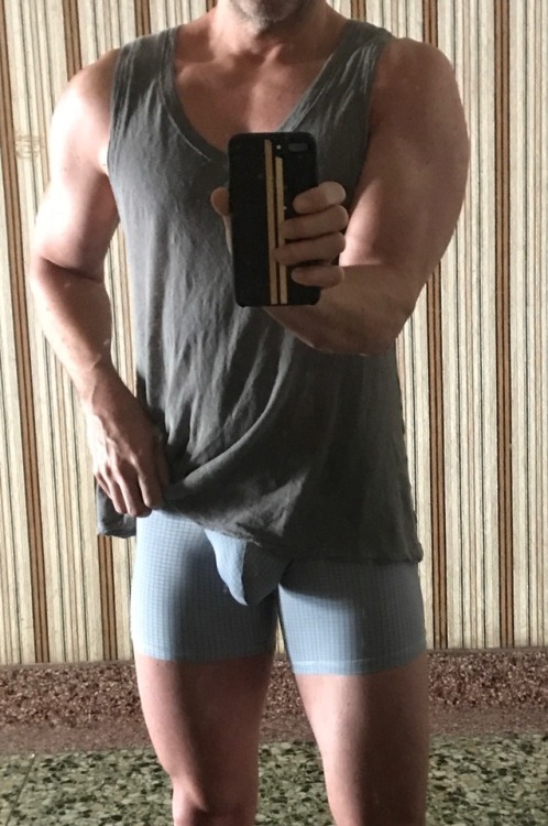 arroyman: musclethong: Headed out to get coffee Love the way it fit in you darling  www.zungas.com