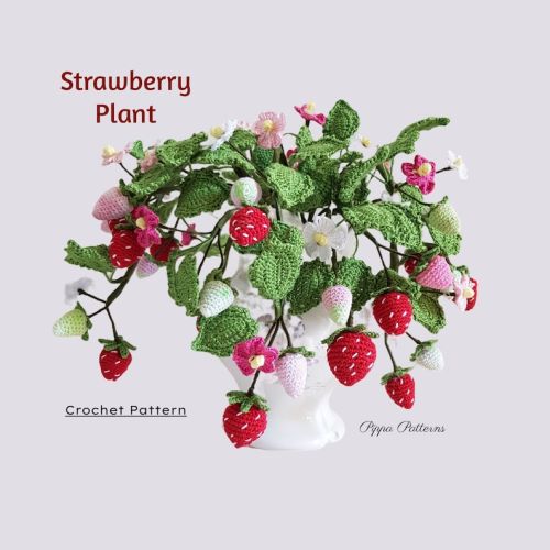 figdays:    Crochet Strawberry Plant Pattern