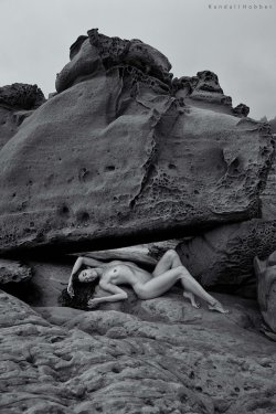 le-voleur-de-beaute:  Model: Eva LunaPhotographer:  Randall Hobbet  