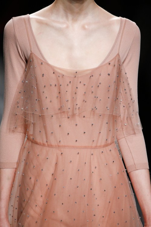 miss-mandy-m:Valentino FW16 PFW- Soft pink details