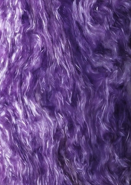 bijoux-et-mineraux:  Charoite cabochon - Russia