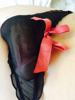 plikespanties:  Lil Black Mesh Thong  Good