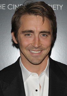 IT DOESN’T EVen look like the same mAN… Lee Pace everyone…