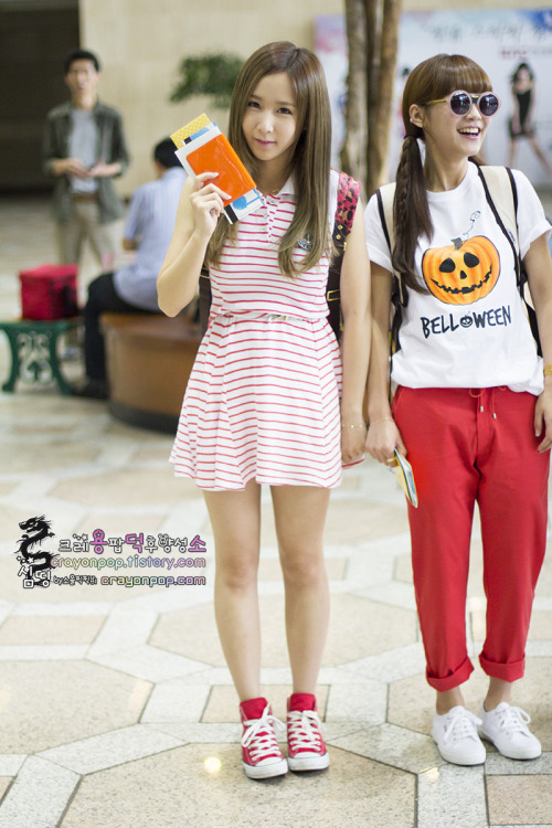 fy-crayonpop:Way departing from Gimpo Airport 04.08.13 | © 심띵