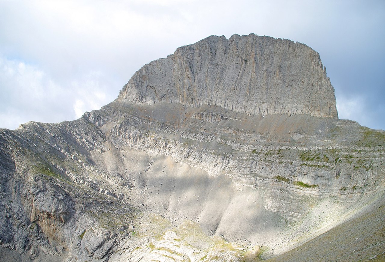 earthstory:  THE THRONE OF ZEUS – OLYMPOS  In honor of International Mountain Day,