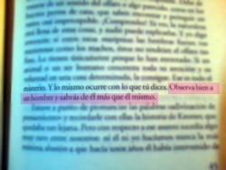 nathiinyaan:  Observa bien a un hombre y sabrás de él más que él mismo.
